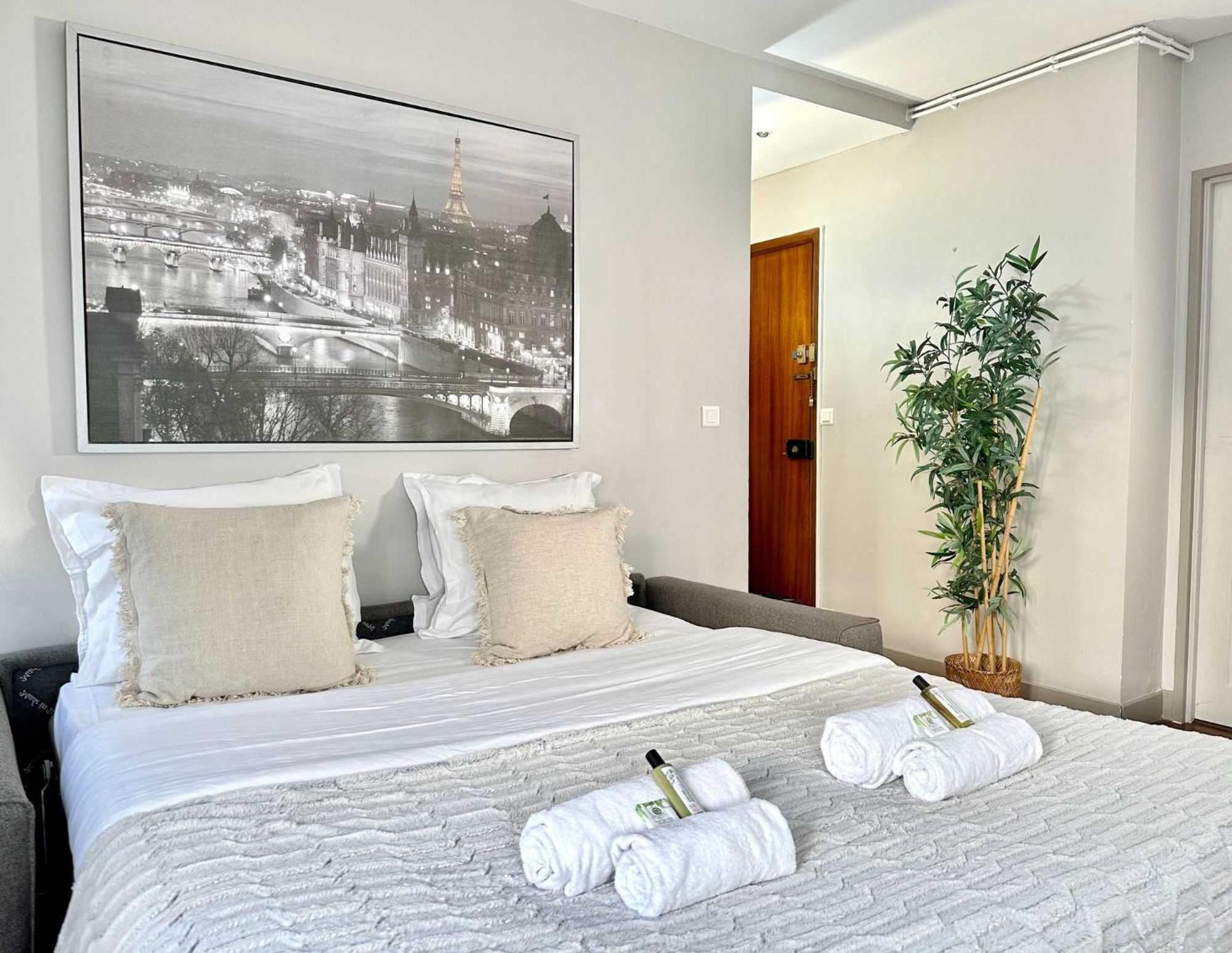 Beautiful Calm Studio In Le Marais Париж Экстерьер фото